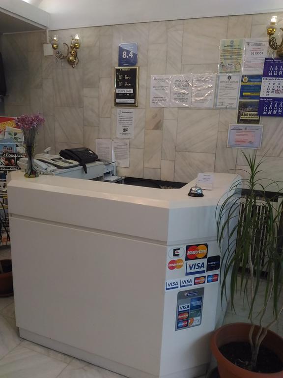 Pensiunea Helvetia Bukares Bagian luar foto