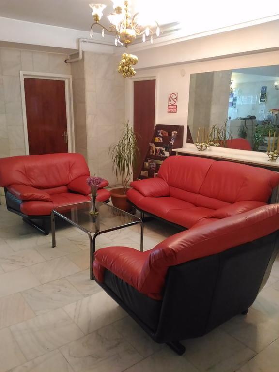 Pensiunea Helvetia Bukares Bagian luar foto