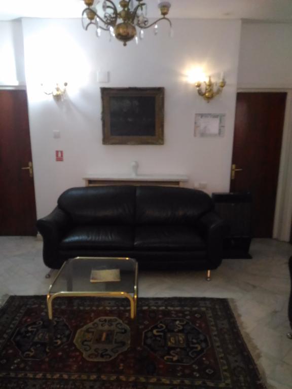 Pensiunea Helvetia Bukares Bagian luar foto